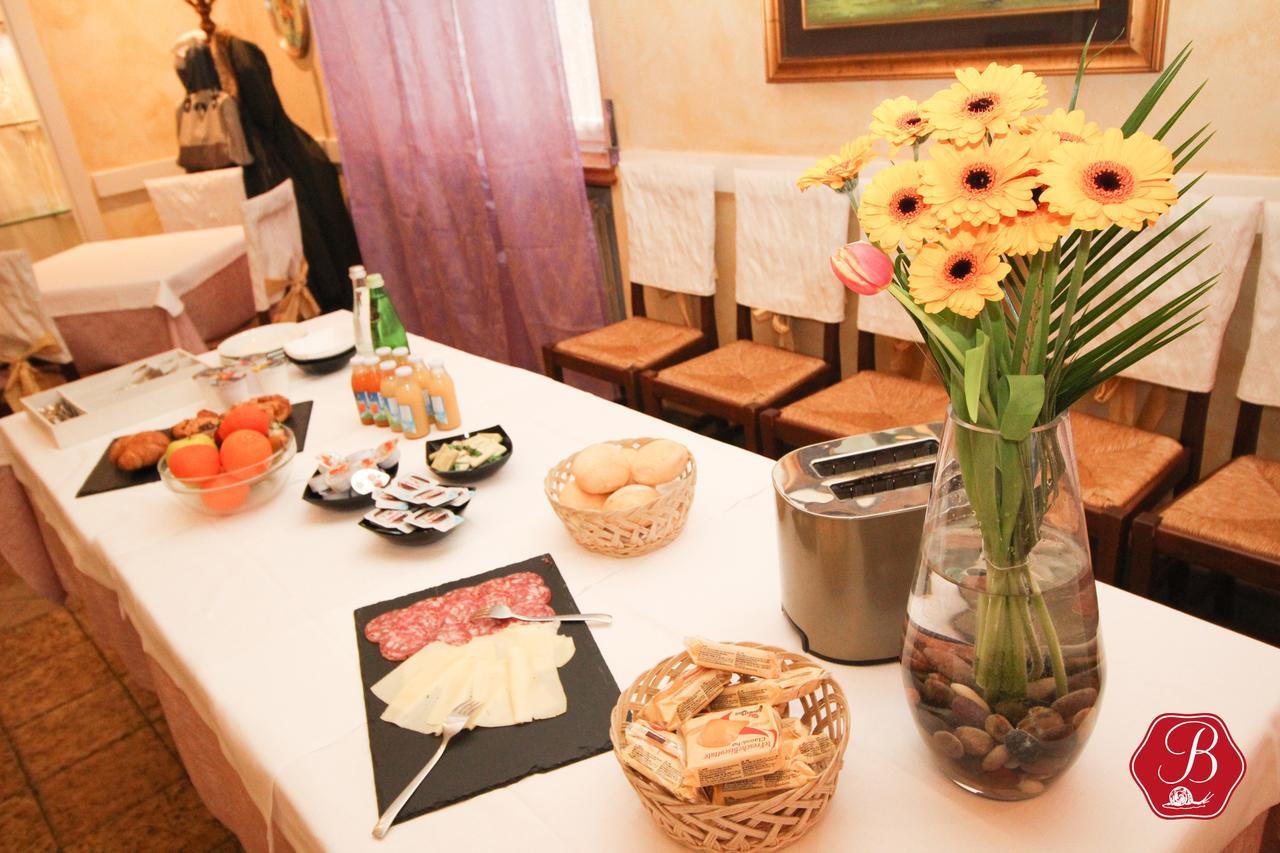 Trattoria Bettola Bed & Breakfast Lonato Exterior photo